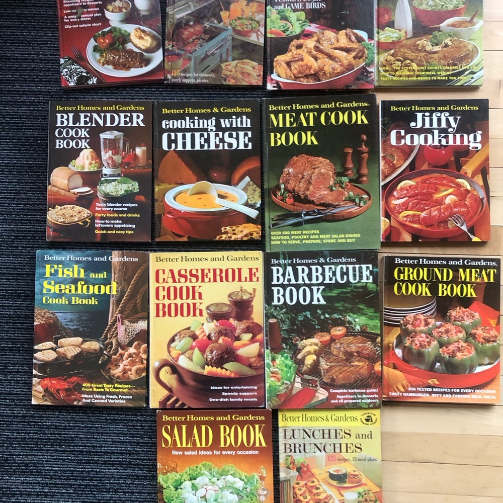 Better Homes and Gardens Cookbook Set with Vibrant Covers